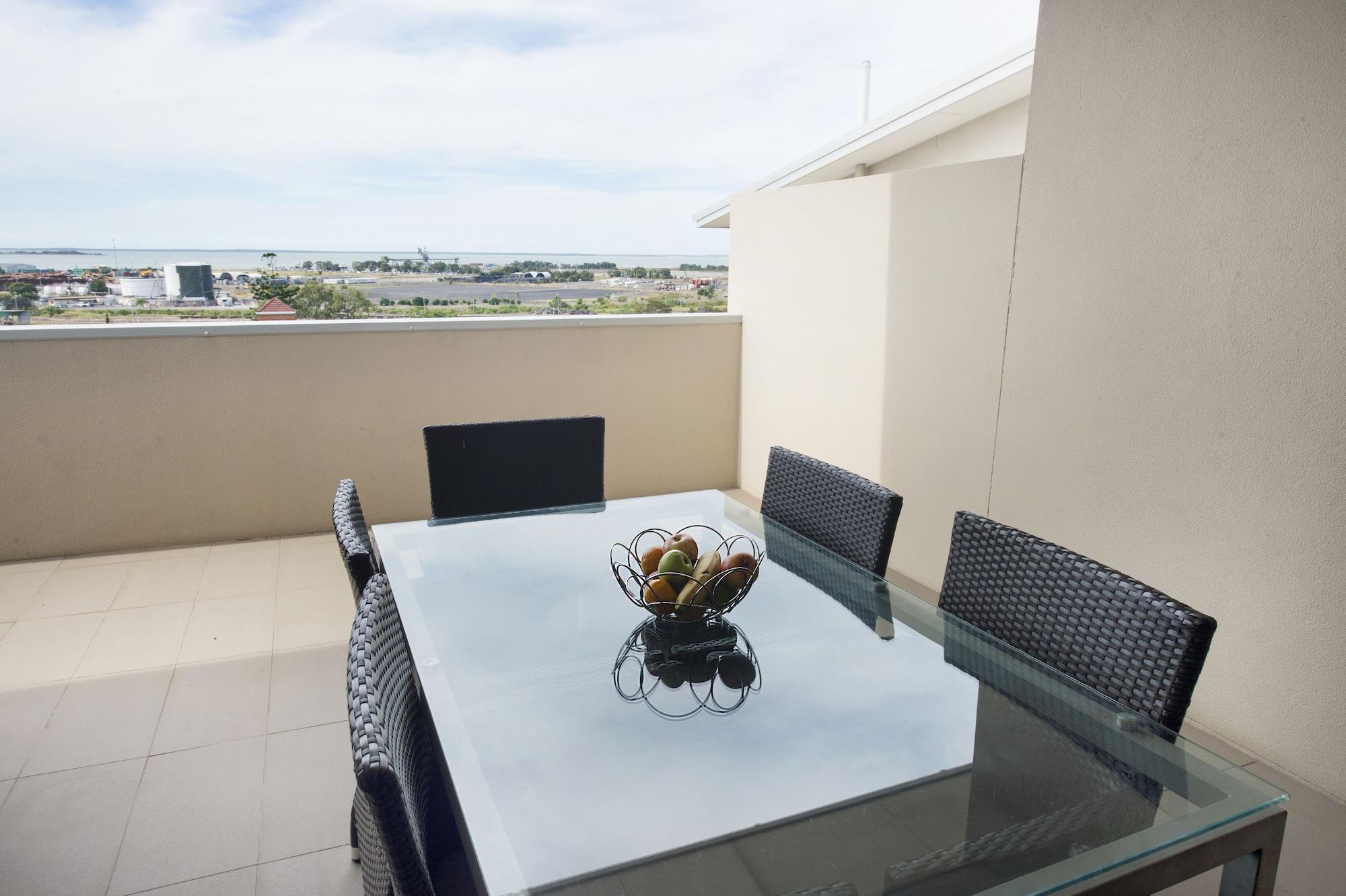 Gladstone City Central Apartment Hotel Official Экстерьер фото