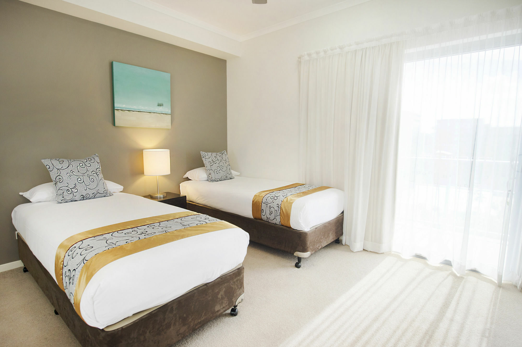 Gladstone City Central Apartment Hotel Official Экстерьер фото